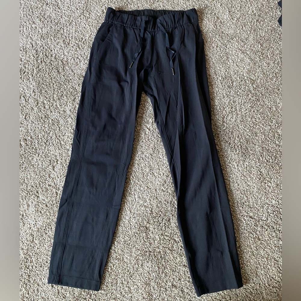 Lululemon on the fly pants